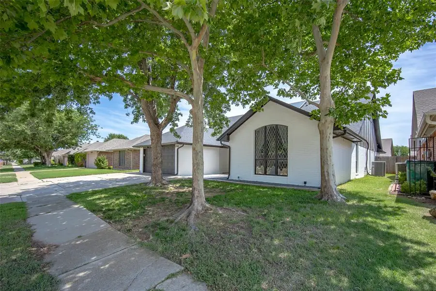 11908 Blueway Avenue, Oklahoma City, OK 73162 - #2