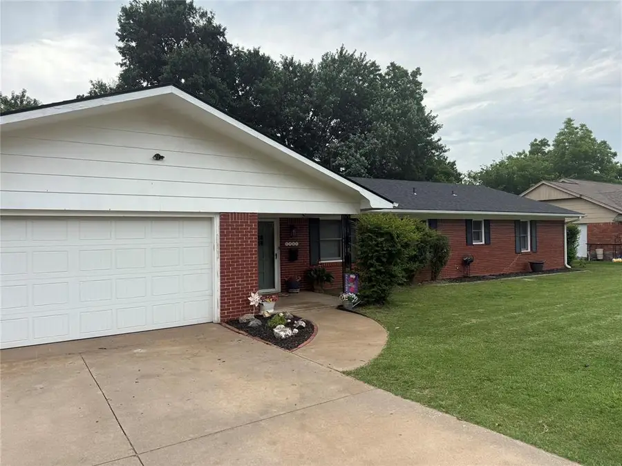1917 N Minnesota Avenue, Shawnee, OK 74804 - #2