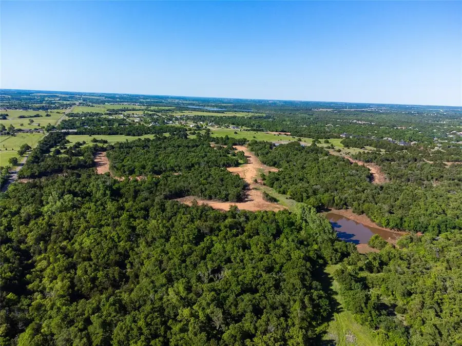 678 Simpson Lane, Edmond, OK 73034 - #3