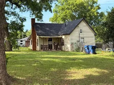 807 E Kean Street, Wynnewood, OK 73098 - #2