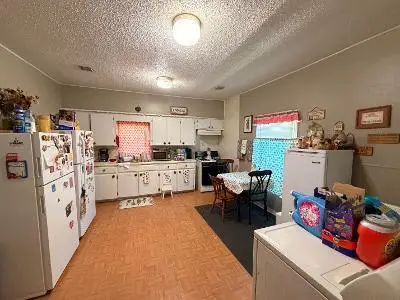 807 E Kean Street, Wynnewood, OK 73098 - #3