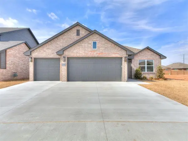 7705 Three Woods Lane, Yukon, OK 73099