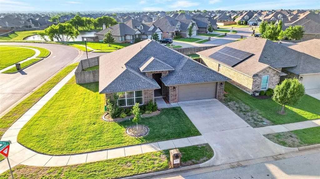 3045 NW 184th Terrace, Edmond, OK 73012 - #1