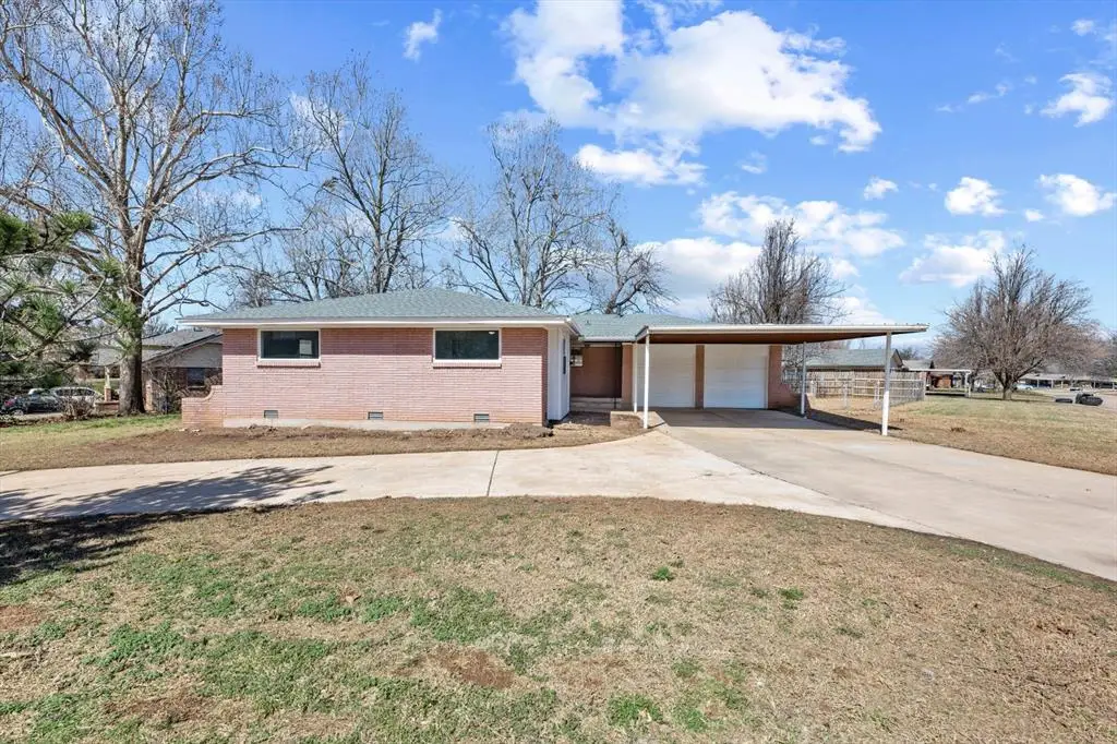141 W Silver Meadow Drive, Midwest City, OK 73110 - #1