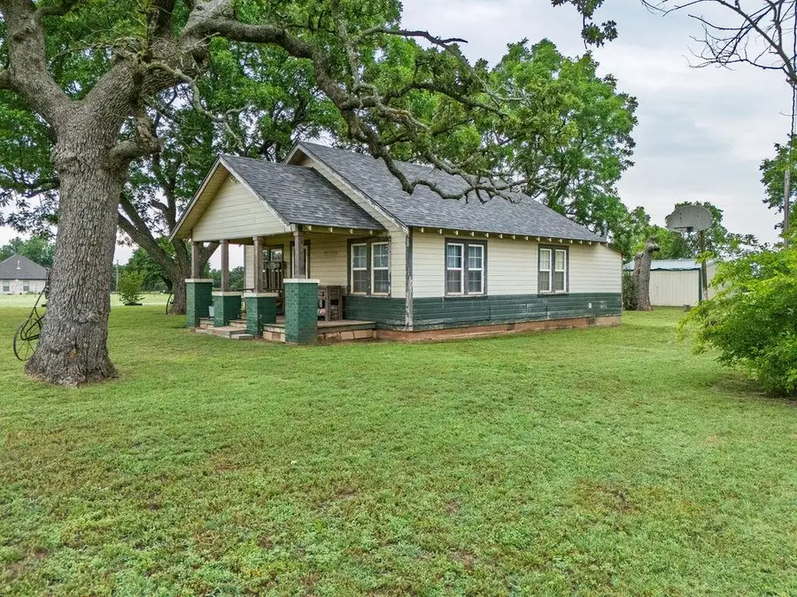 36904 New Hope Road, Tecumseh, OK 74873 - #3