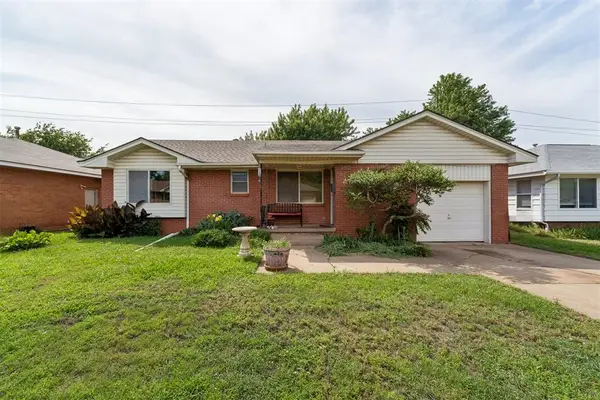 2109 Henderson Drive, Edmond, OK 73013