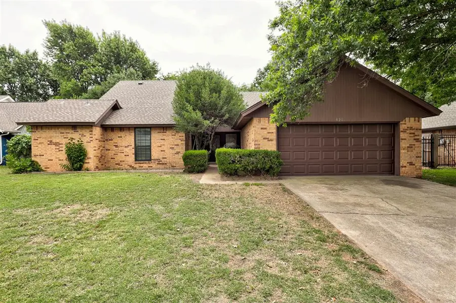 421 Golden Oaks Drive, Norman, OK 73072 - #2