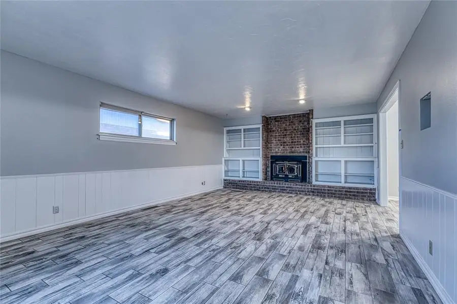 1118 Camelot Drive, Clinton, OK 73601 - #3