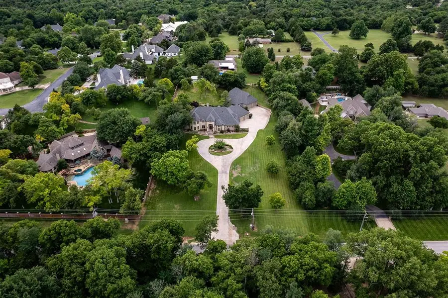 13315 N Coltrane Road, Edmond, OK 73013 - #2