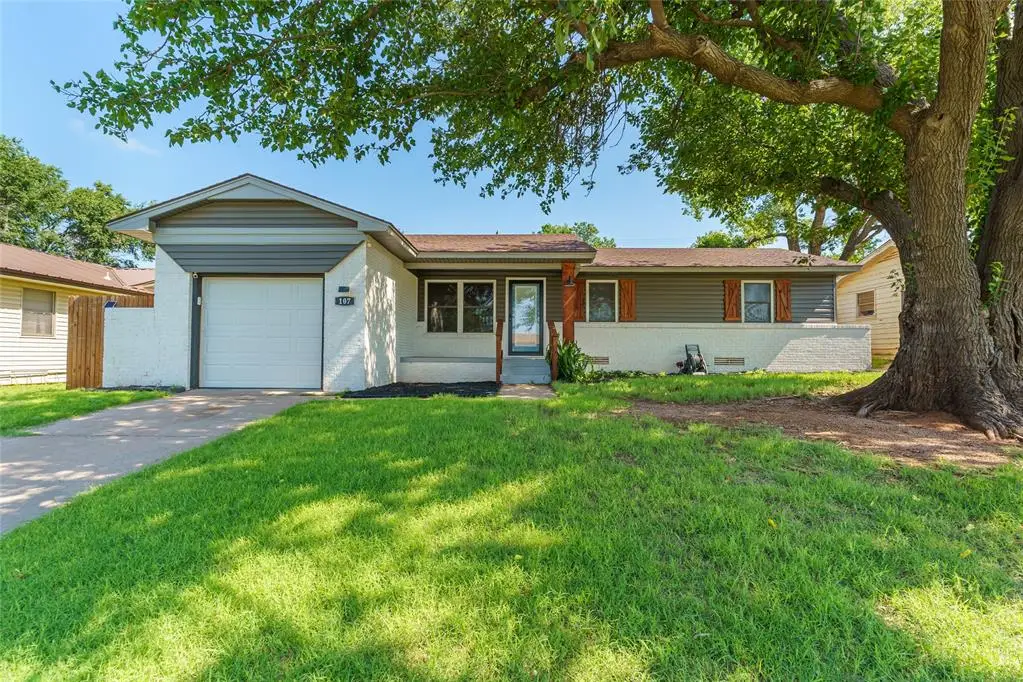 107 Florence Drive, Cordell, OK 73632 - #1