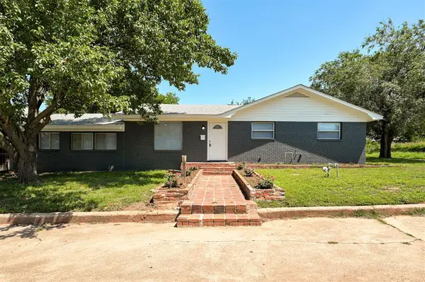 420 E 12th Street, Chandler, OK 74834