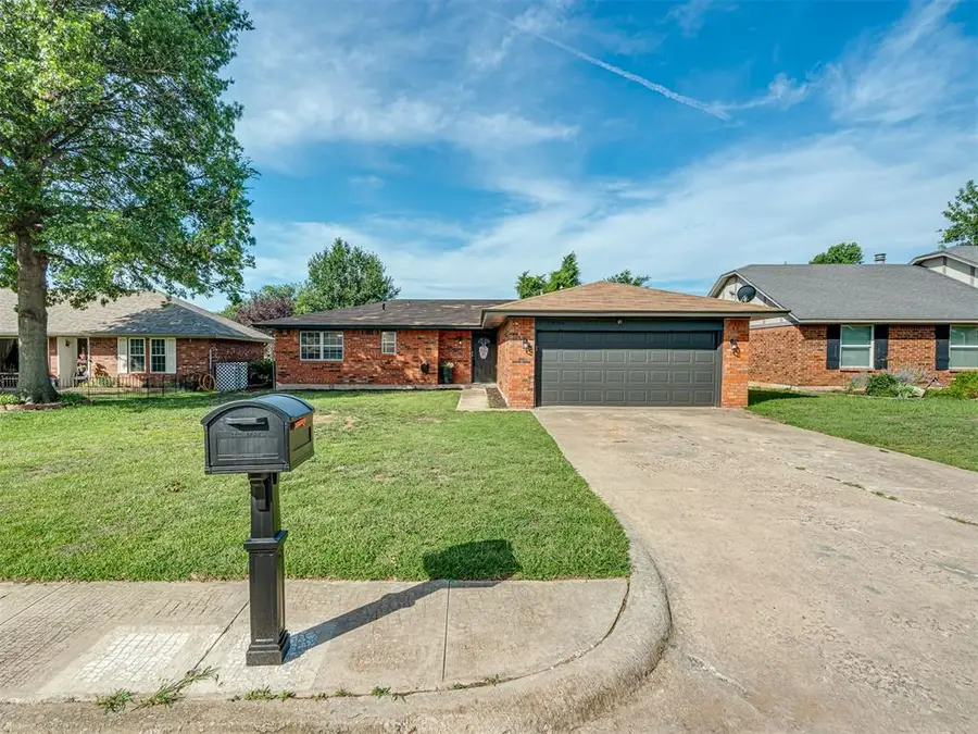 1006 Garden Grove, Yukon, OK 73099 - #2