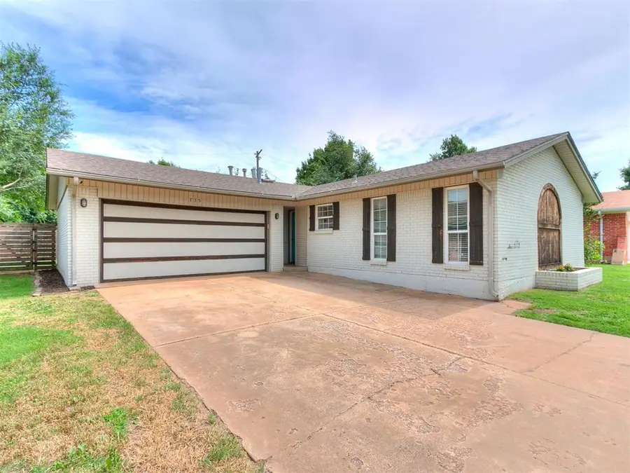 735 Sunset Drive, Edmond, OK 73003 - #2