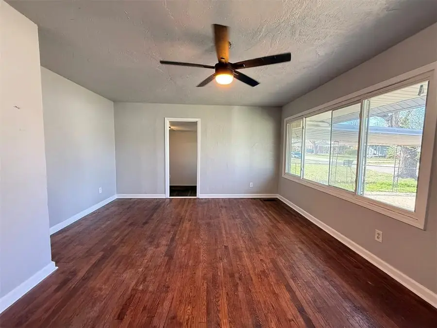 532 Showalter Drive, Midwest City, OK 73110 - #3