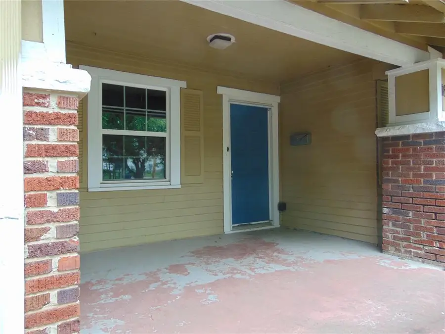 1824 NW 11th Street, Oklahoma City, OK 73106 - #2