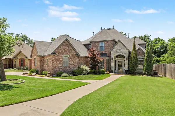 604 Winding Creek Road, Yukon, OK 73099
