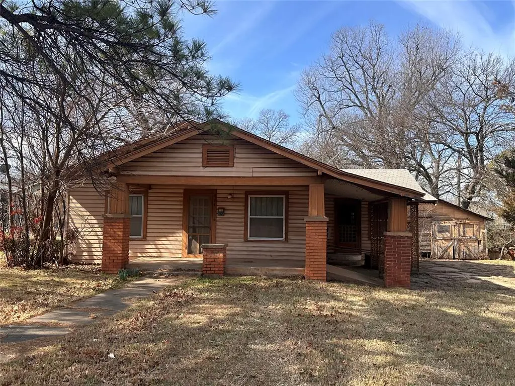 924 S 13th Street, Chickasha, OK 73018 - #1