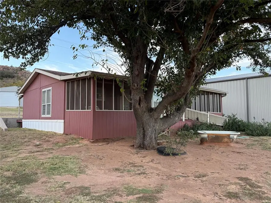 83 Hick's Mountain Road, Lone Wolf, OK 73655 - #2