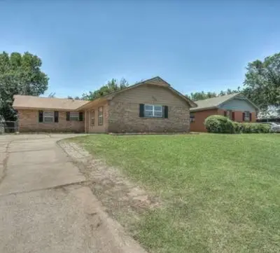 809 Englewood Road, Del City, OK 73115 - #1