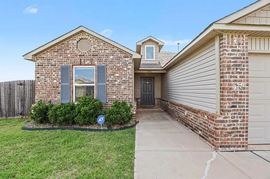 1901 Hannah Lane, Oklahoma City, OK 73127 - #3