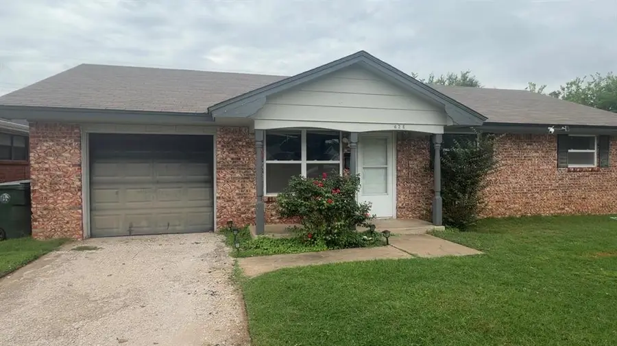 628 Juniper Avenue, Midwest City, OK 73130 - #3