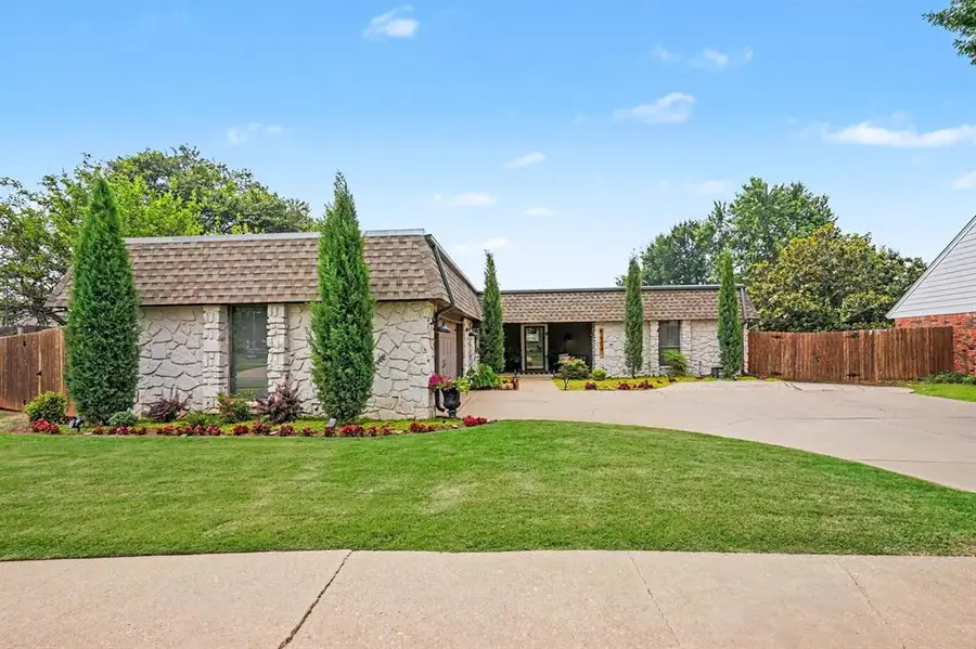 2304 SW 122nd Street, Oklahoma City, OK 73170 - #2