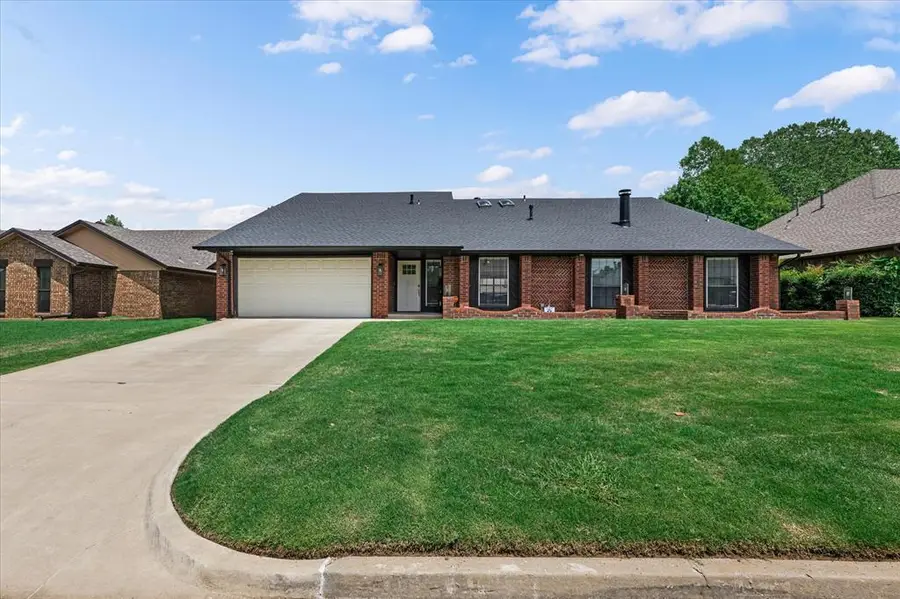 14108 Osage Drive, Edmond, OK 73013 - #2