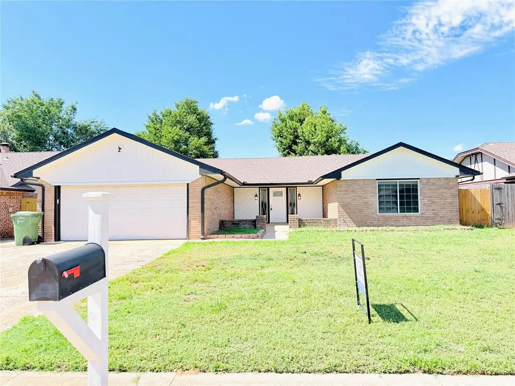 121 W Vail Drive, Yukon, OK 73099 - #1