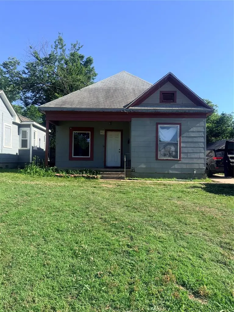 1812 NW 32nd Street, Oklahoma City, OK 73118 - #1