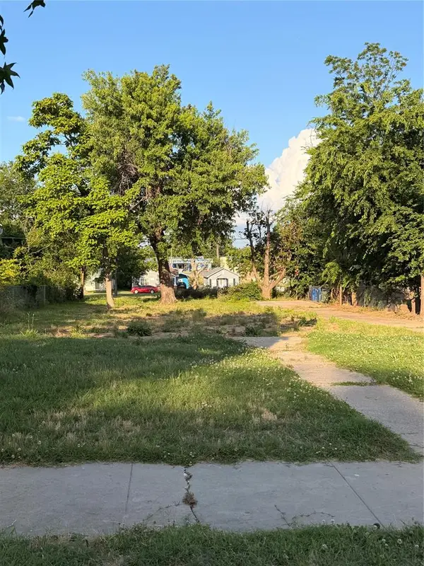 422 N Highland Street, Seminole, OK 74868