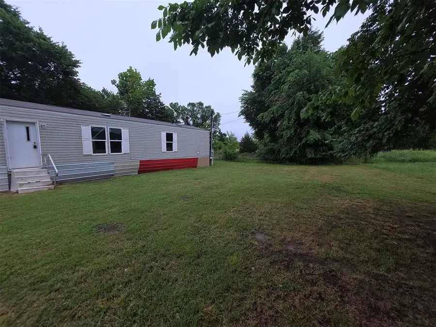 420 E Douglas Street, Earlsboro, OK 74840 - #3