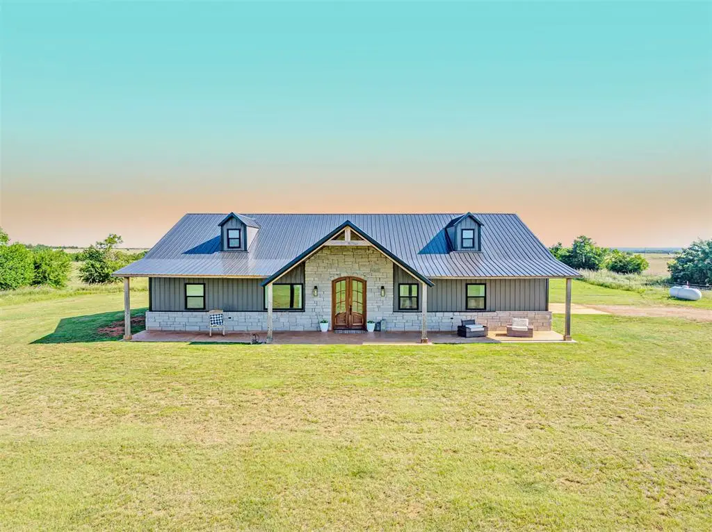 17060 W Camp Road, Cashion, OK 73016 - #1