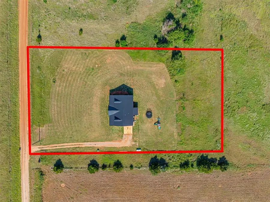17060 W Camp Road, Cashion, OK 73016 - #2