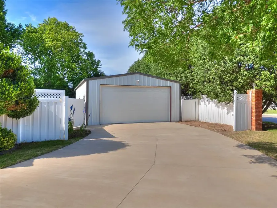 5 SW 98th Street, Oklahoma City, OK 73139 - #3