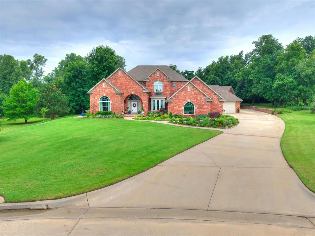 321 Hickory Forest Drive, Choctaw, OK 73020 - #1