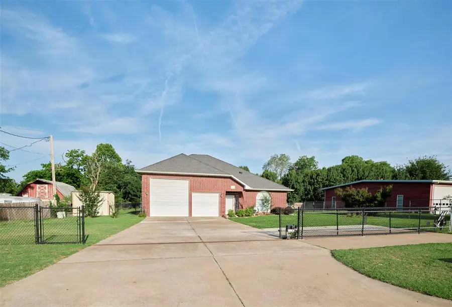 10513 S Santa Fe Avenue, Oklahoma City, OK 73170 - #3