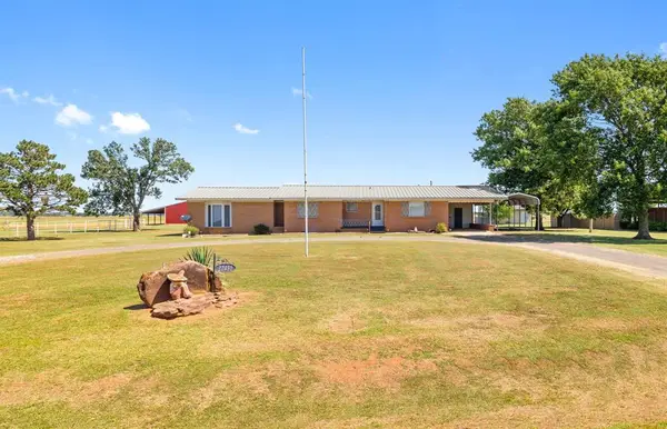 22431 100th Street, Maysville, OK 73057