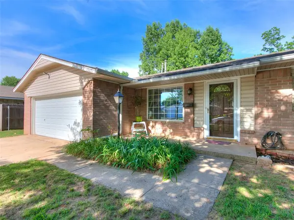 1527 Pecan Avenue, Norman, OK 73072