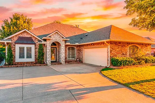 16024 Traditions Boulevard, Edmond, OK 73013