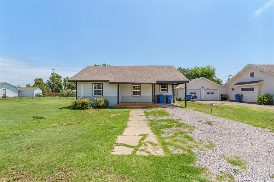 209 S Linwood Street, Cordell, OK 73632 - #2
