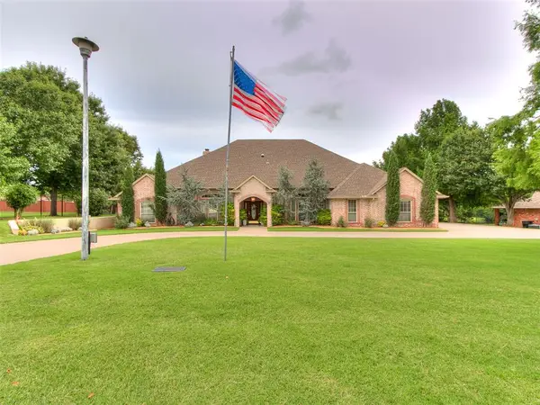 1701 SW 38th Street, Moore, OK 73160