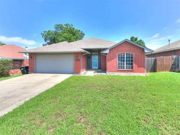 629 NW 19th Street, Moore, OK 73160