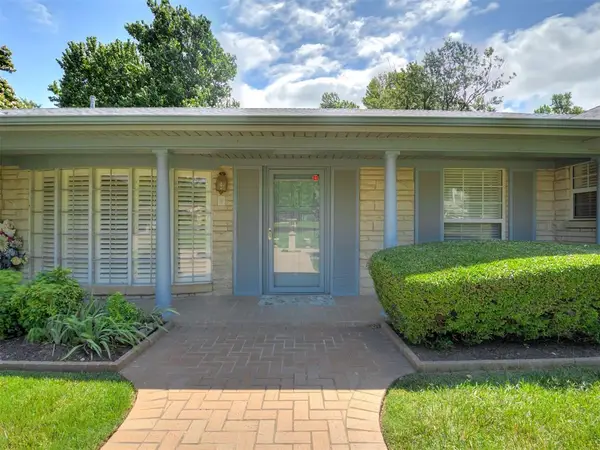 2513 S Berry Road, Norman, OK 73072
