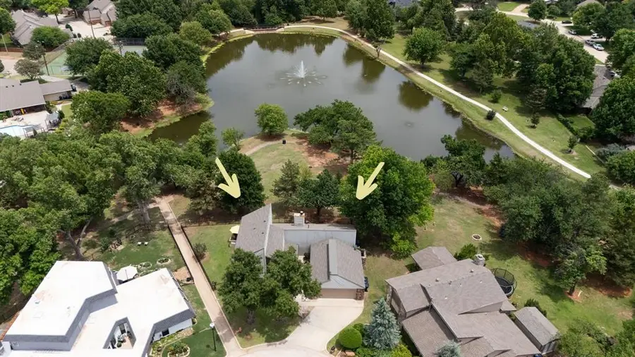 6200 Olde Harwick Circle, Oklahoma City, OK 73162 - #2