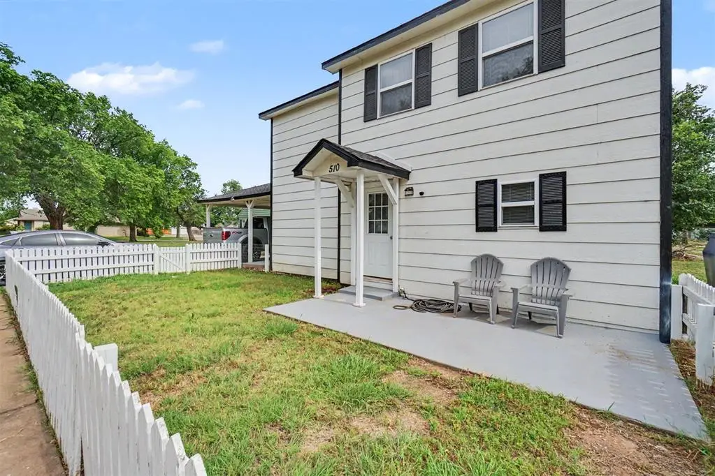 510 W 3rd Street, Hobart, OK 73651 - #1