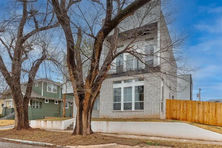 1705 NW 11th Street, Oklahoma City, OK 73106 - #2