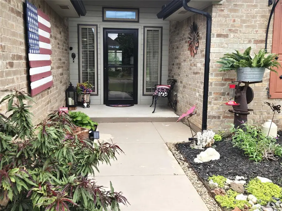 8901 SW 36th Street, Oklahoma City, OK 73179 - #2