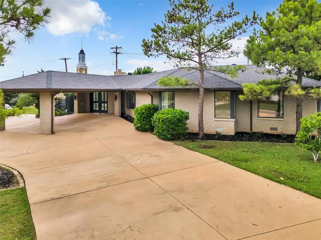 6601 Avondale Drive, Nichols Hills, OK 73116 - #1