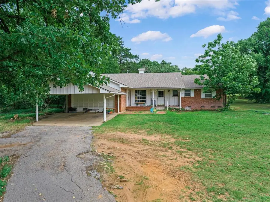 1421 E Covell Road, Edmond, OK 73034 - #2