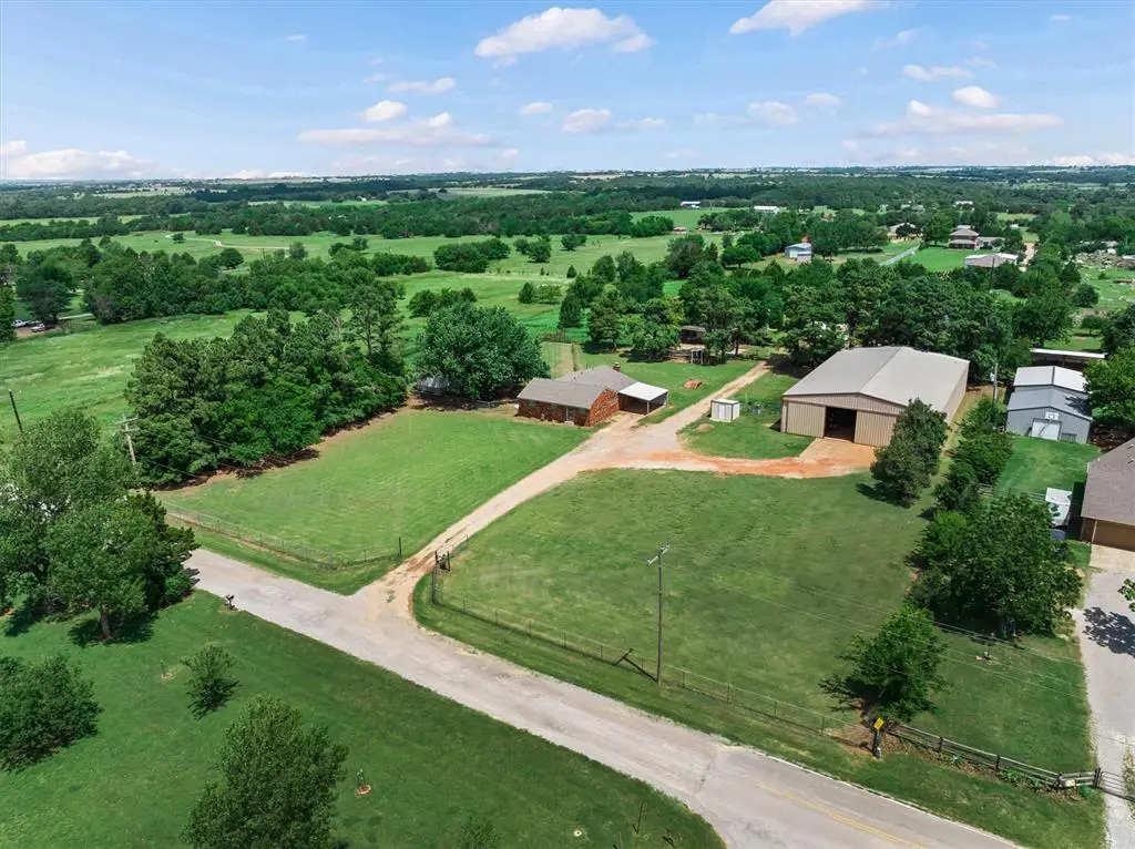 9000 W Simpson Road, Edmond, OK 73025 - #1